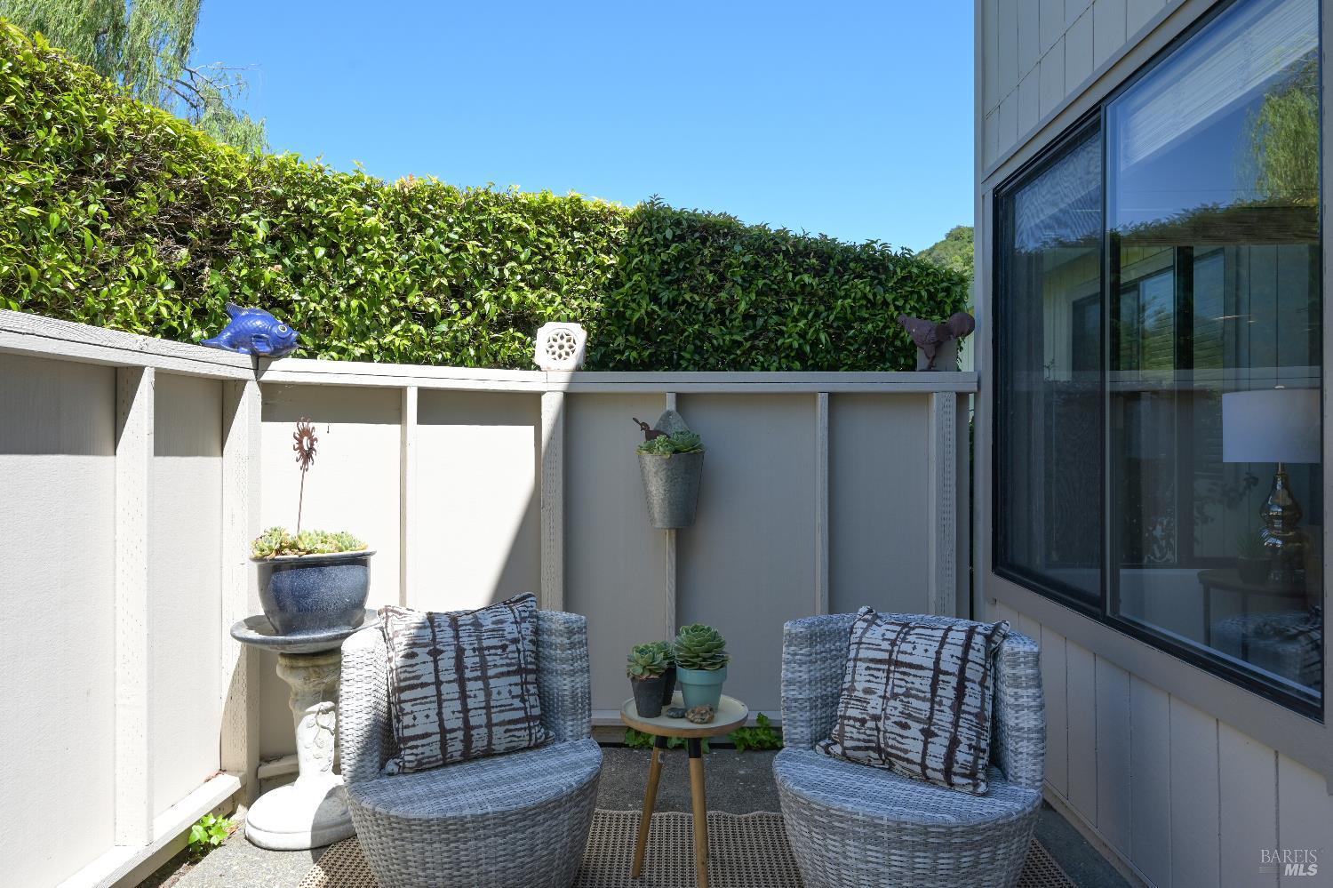 46 Dockside Circle San Rafael, CA 94903 - Photo 10 of 32