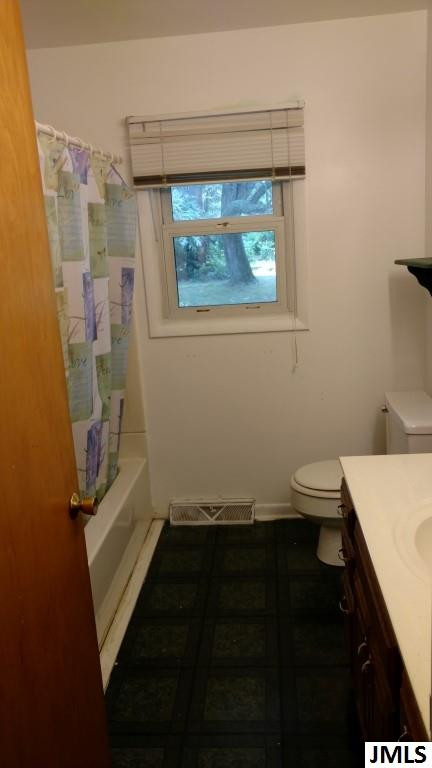 5048 Rimers Drive Jackson, MI 49201 - Photo 5 of 32 Photo 6