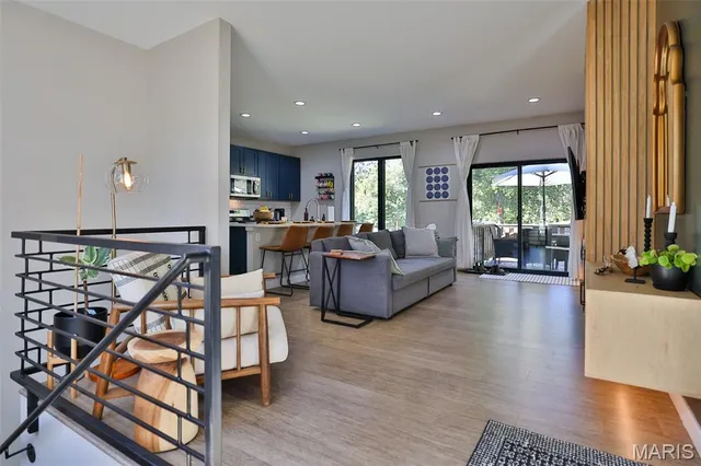 $340,000 | 3 Rock Hill Court, Edwardsville, IL 62025