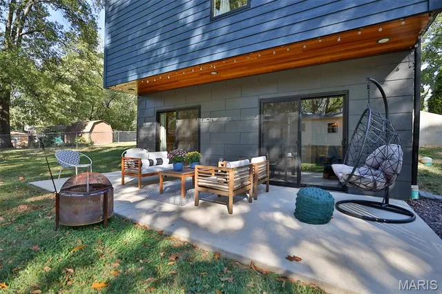 $340,000 | 3 Rock Hill Court, Edwardsville, IL 62025