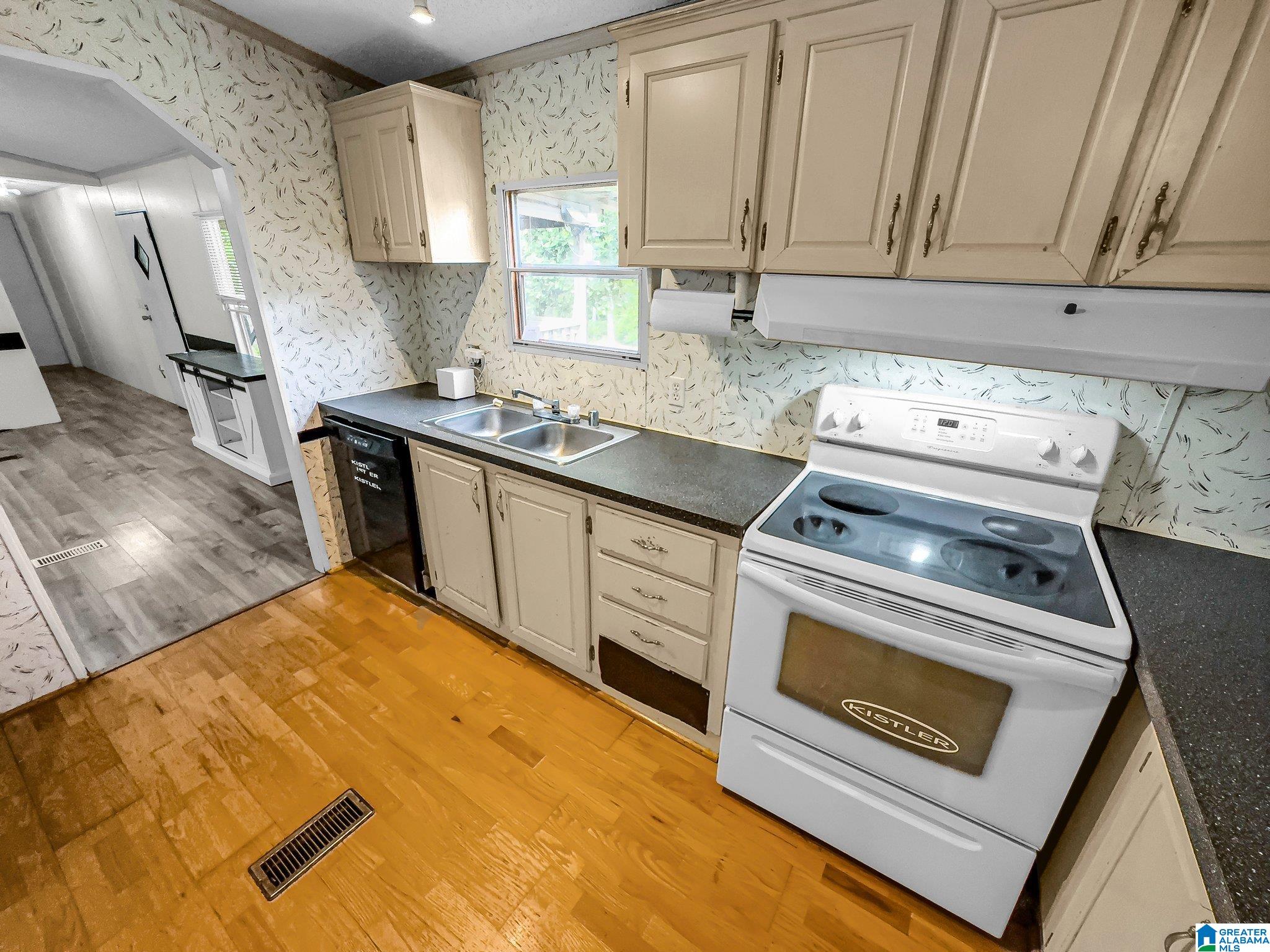250 Smith Ridge Way Odenville, AL 35120 - Photo 10 of 22