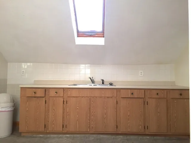 $1,200 | 59 Safford Street, Unit T, Quincy, MA 02170