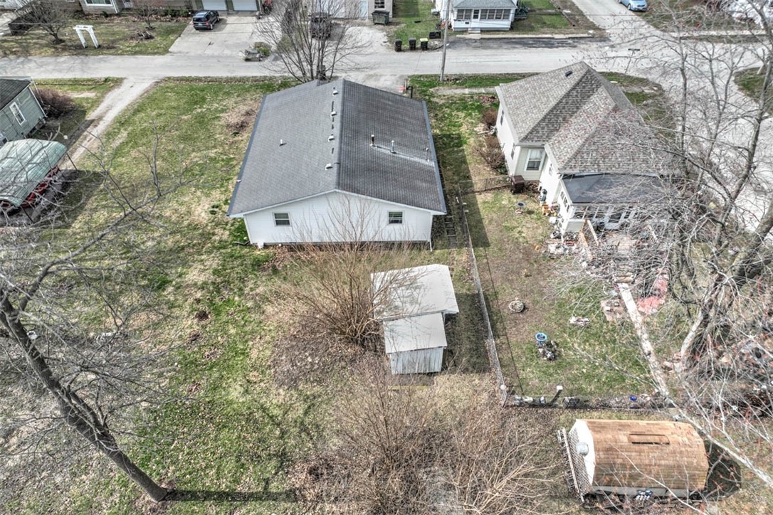 504 South Isabella Street Clinton, IL 61727 - Photo 5 of 23