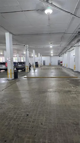 $1,640 | 13499 Biscayne Boulevard, Unit 1103, North Miami, FL 33181