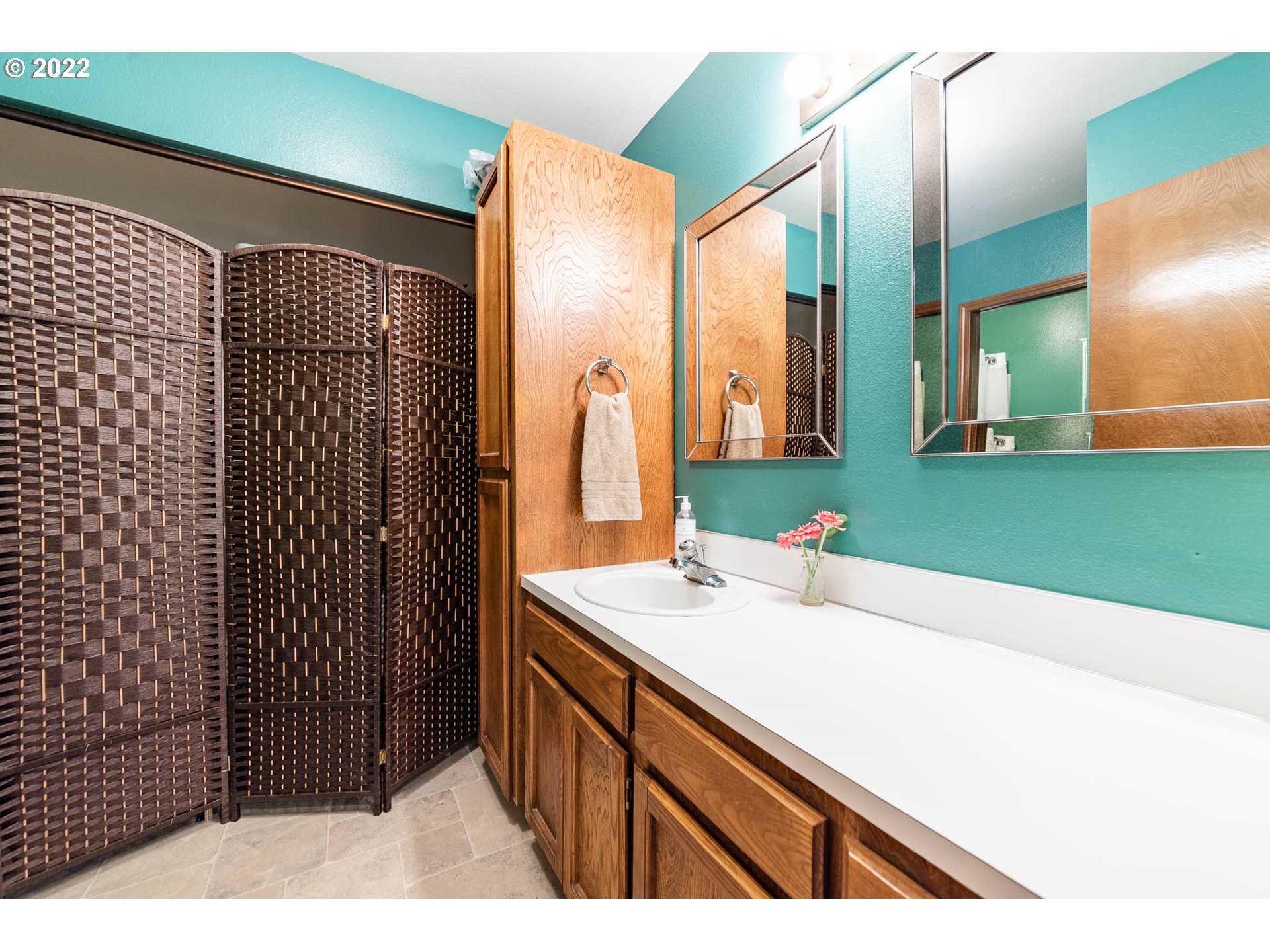 14575 Southwest Walker Road, Unit C 17 Beaverton, OR 97006 - Photo 14 of 29 Gallery Image 14