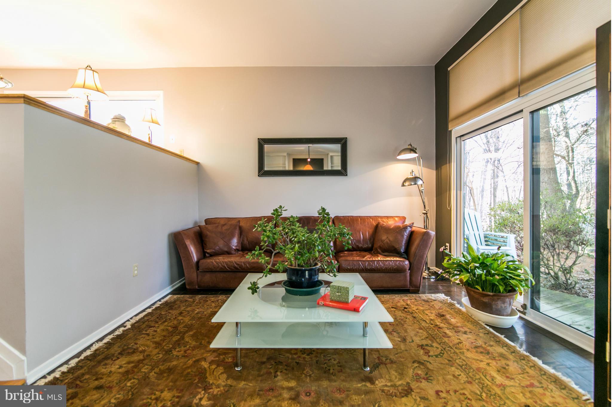 11658 Mediterranean Court Reston, VA 20190 - Photo 15 of 30 Family Room