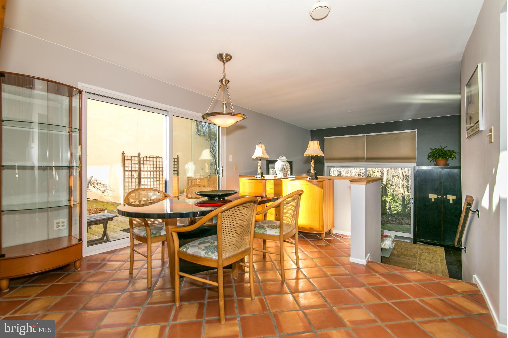 11658 Mediterranean Court Reston, VA 20190 - Photo 8 of 30 Dining Room