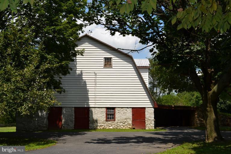 1009 Calvert Road Rising Sun, MD 21911 - Photo 20 of 30 Lovely old barn- waiting for you to put it to use!