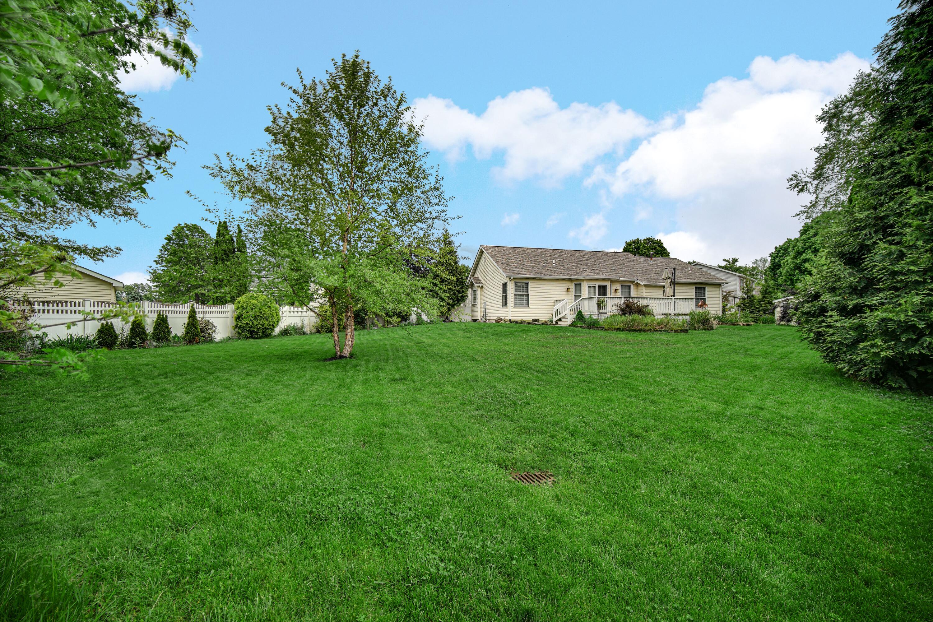 950 Port Circle Hobart, IN 46342 - Photo 23 of 23 3000x2000