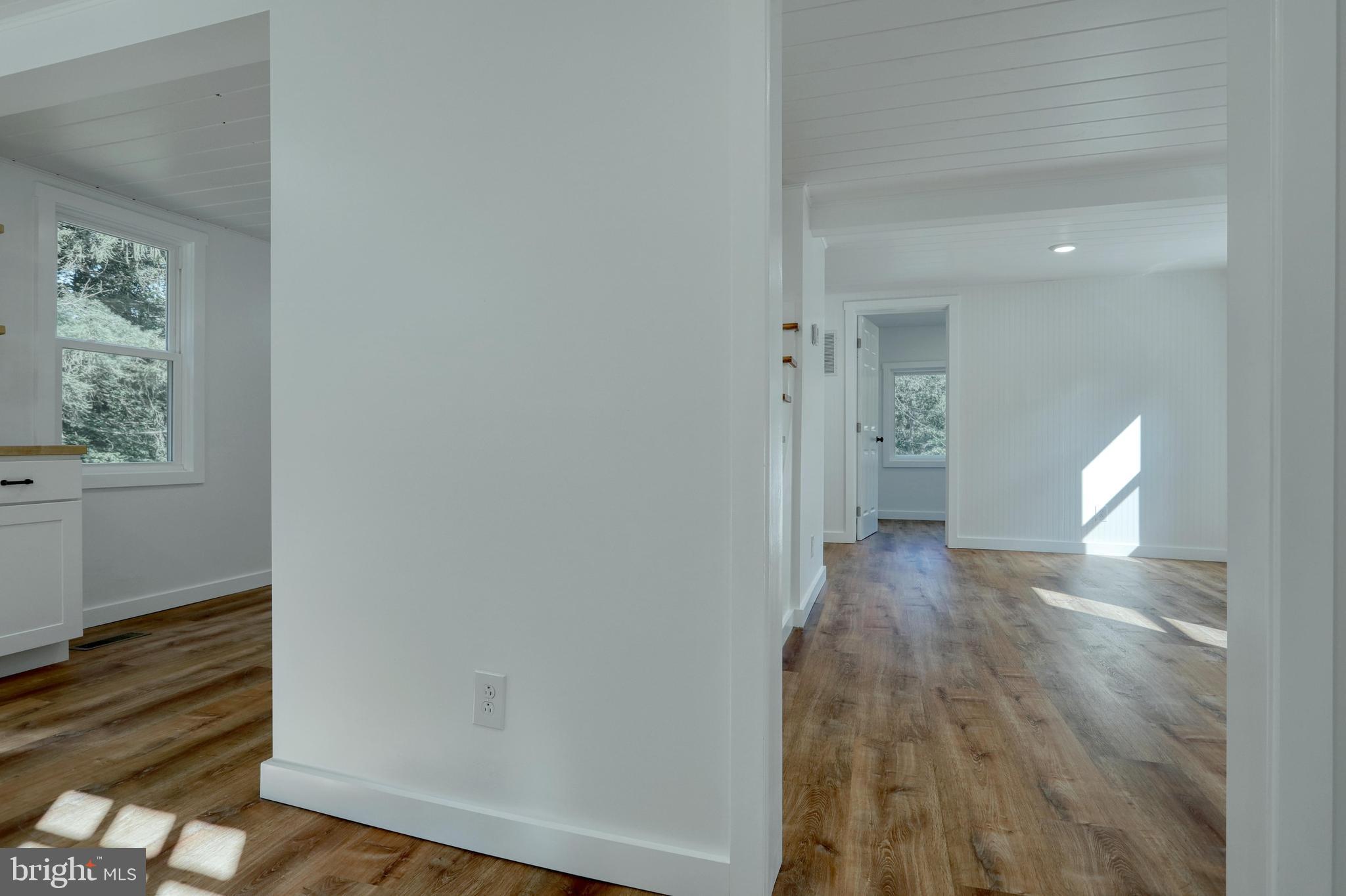 240 Green Valley Road York, PA 17403 - Photo 15 of 28 Gallery Image 15