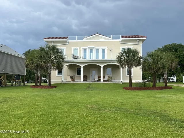 $2,499,000 | 1044 Mallard Bay Drive, Hampstead, NC 28443