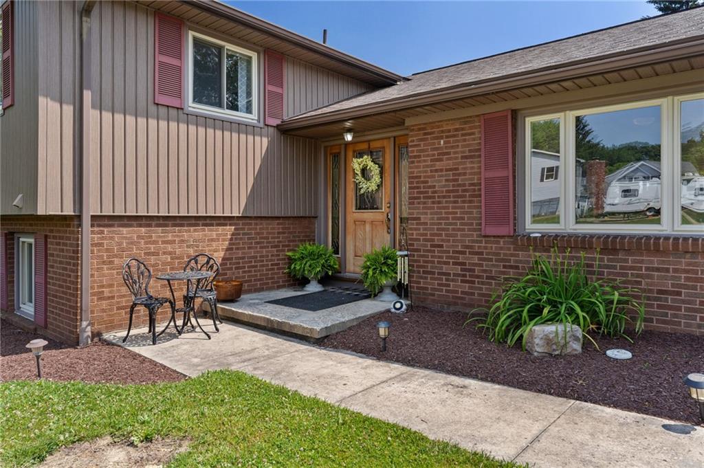 3599 Hadley Road Clarks Mills, PA 16114 - Photo 3 of 26 Gallery Image 3