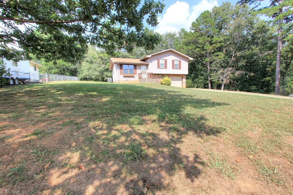 211 Ridgeside Drive Whitwell, TN 37397 - Photo 3 of 22 211 Ridgeside Dr (3)