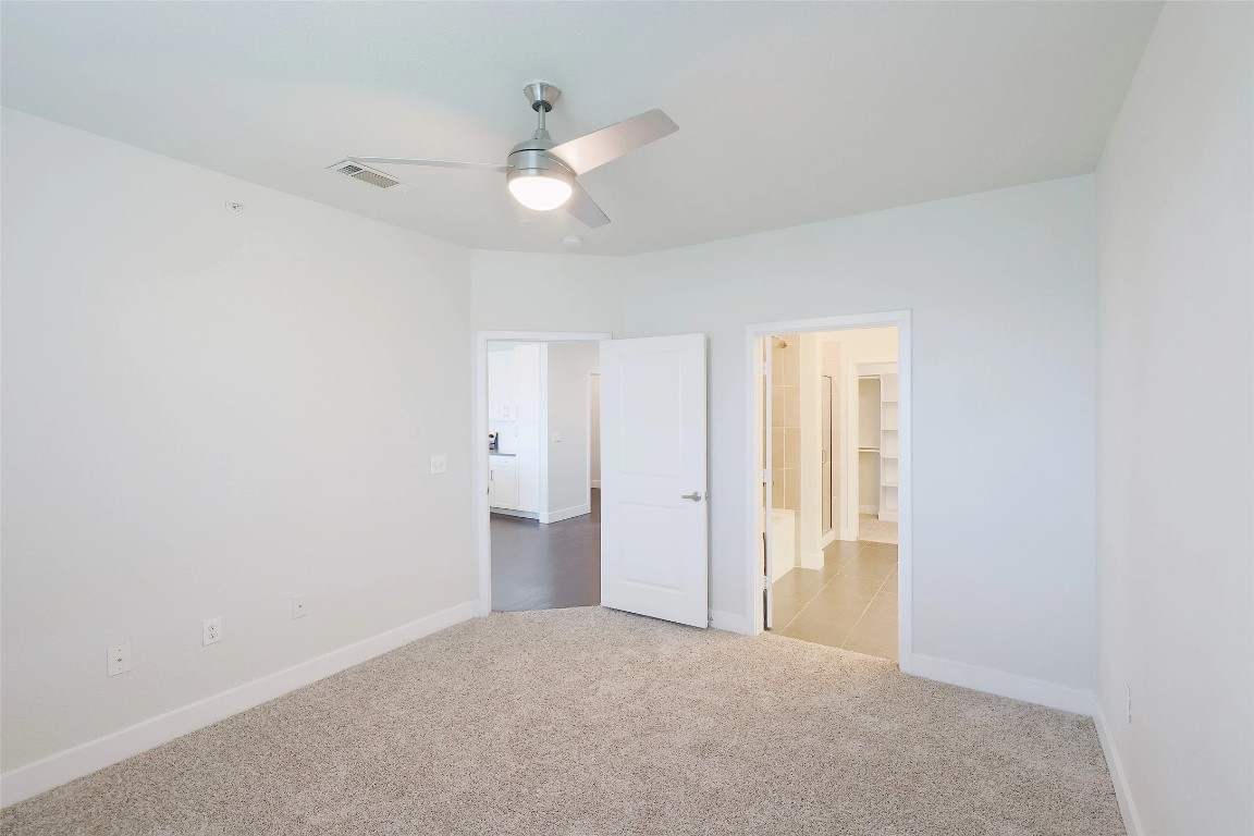 4800 Steiner Ranch Boulevard, Unit 14005 Austin, TX 78732 - Photo 26 of 34 Up to 8 weeks free rent plus reduced deposits!