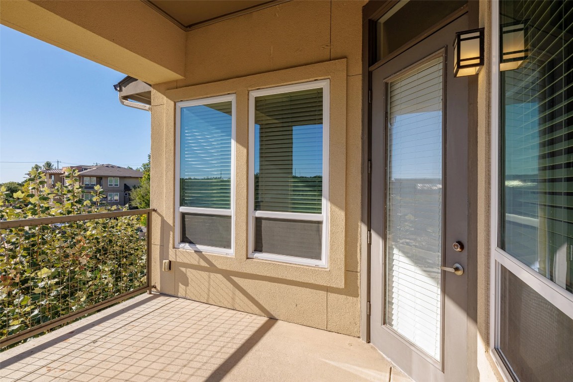 4800 Steiner Ranch Boulevard, Unit 14005 Austin, TX 78732 - Photo 33 of 34 Up to 8 weeks free rent plus reduced deposits!