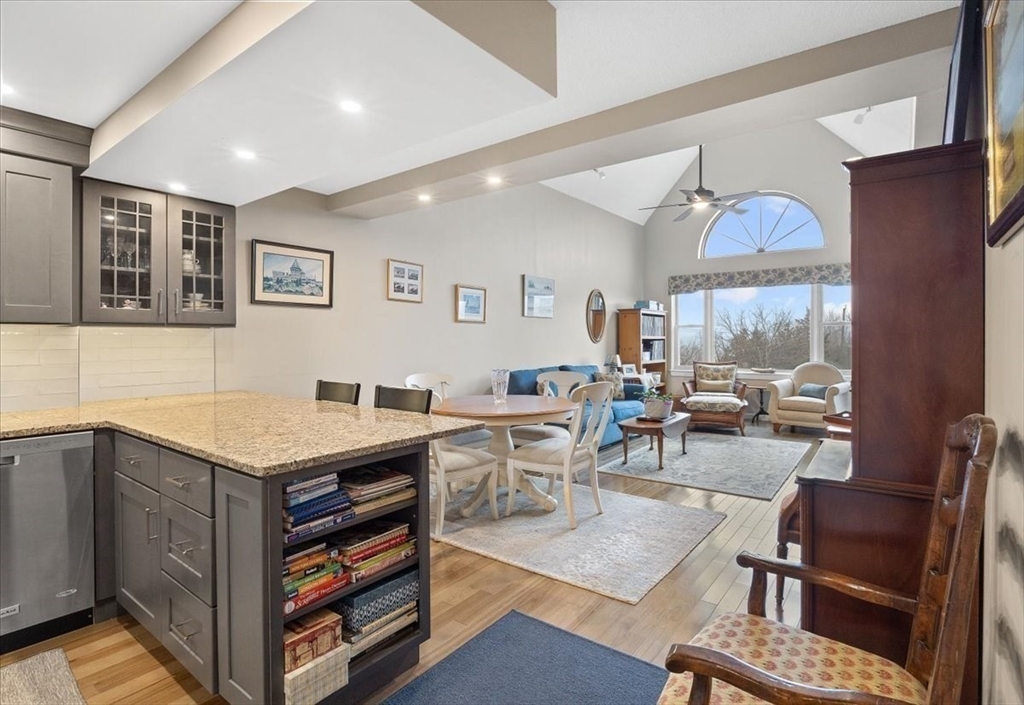 155 George Washington Boulevard, Unit 707 Hull, MA 02045 - Photo 5 of 24 a room with furniture pool table and window