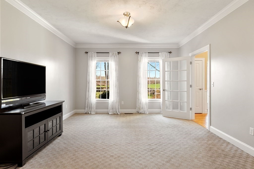 34 Quisset Road Mendon, MA 01756 - Photo 7 of 42 Gallery Image 7