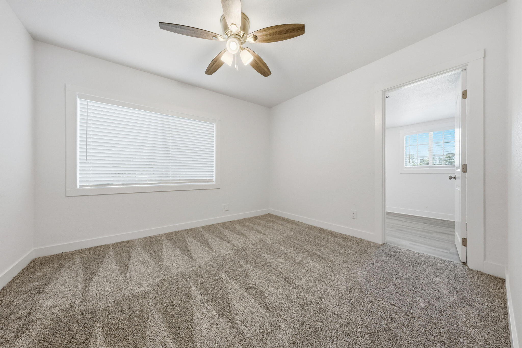15644 Cloverdale Road Anderson, CA 96007 - Photo 31 of 61 15644 Cloverdale