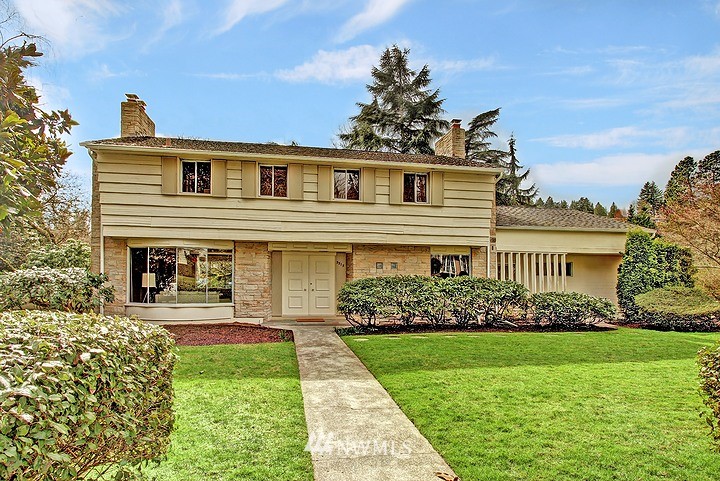 5515 Northeast Penrith Road Seattle, WA 98105 - Photo 25 of 25