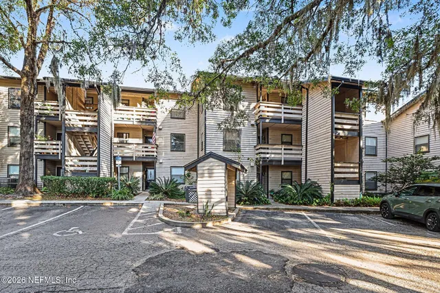 $99,000 | 1604 Arcadia Drive, Unit 108, Jacksonville, FL 32207