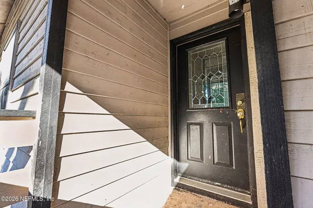 a view of a entryway