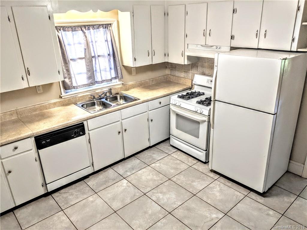 2936 Enfield Road Charlotte, NC 28205 - Photo 4 of 16 Gallery Image 4