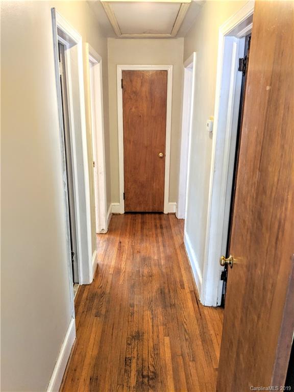 2936 Enfield Road Charlotte, NC 28205 - Photo 5 of 16 Gallery Image 5