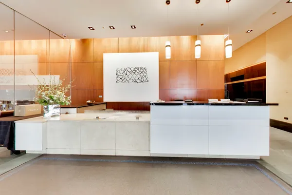 $875,000 | 130 North Garland Court, Unit 1703, Chicago, IL 60602