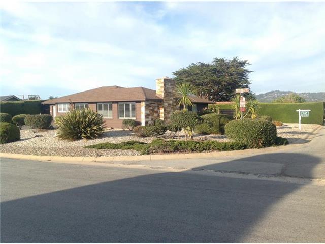 2777 Pradera Road Carmel, CA 93923 - Photo 1 of 8 a view of a street with a houses