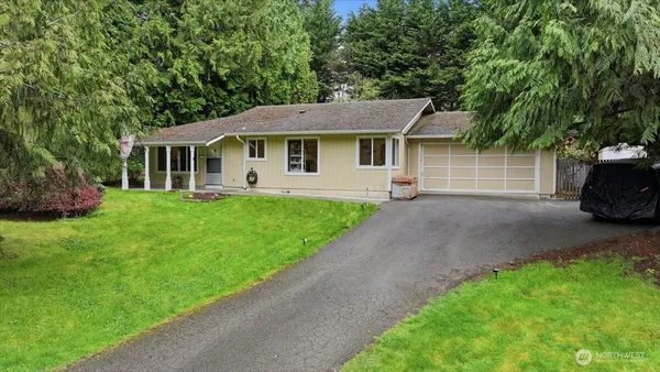 $669,950 | 23247 35th Avenue West, Brier, WA 98036