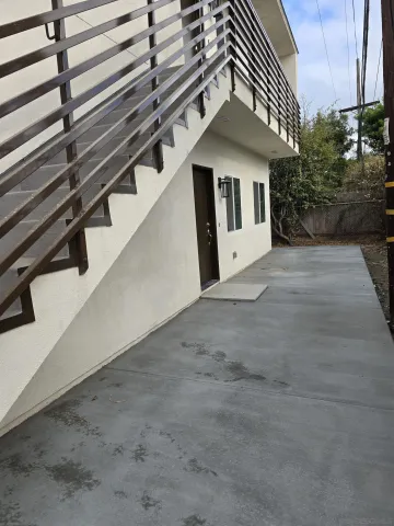 $2,500 | 4529-4535 Esther Street, San Diego, CA 92115