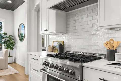 $1,950,000 | 976 North Morehouse Avenue, Eagle, ID 83616