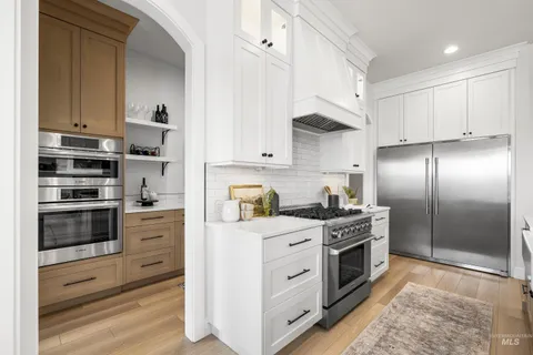 $1,950,000 | 976 North Morehouse Avenue, Eagle, ID 83616