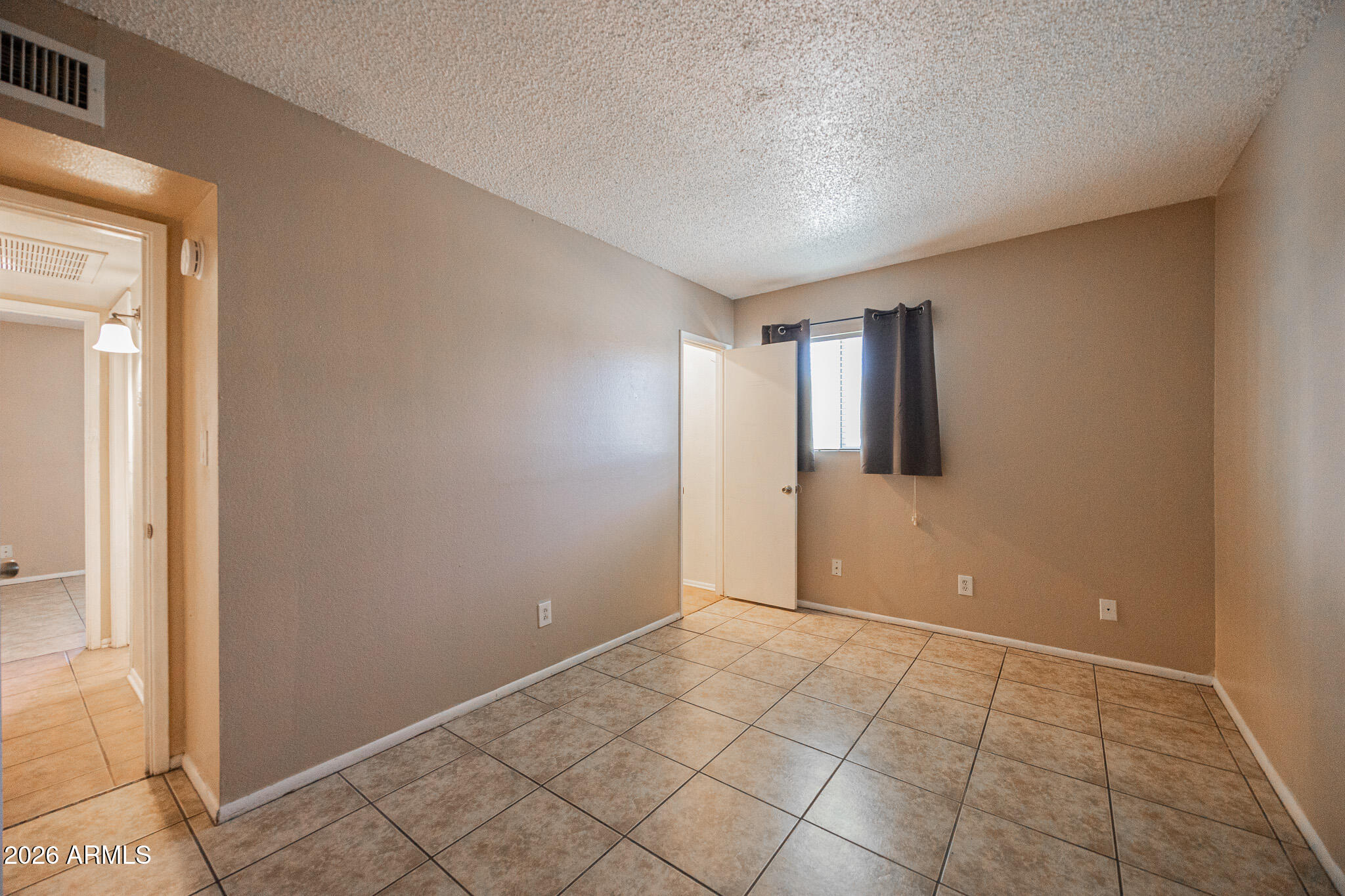 720 South Dobson Road, Unit 10 Mesa, AZ 85202 - Photo 18 of 22 B33A5641