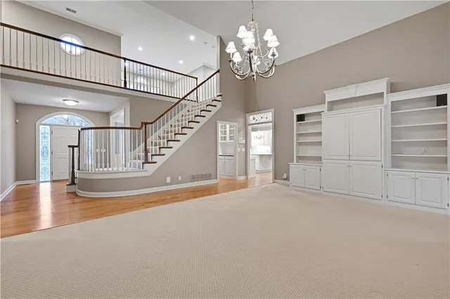 $939,000 | 26550 West 109th Street, Olathe, KS 66061