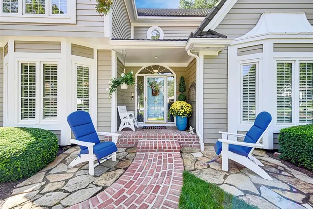 $939,000 | 26550 West 109th Street, Olathe, KS 66061