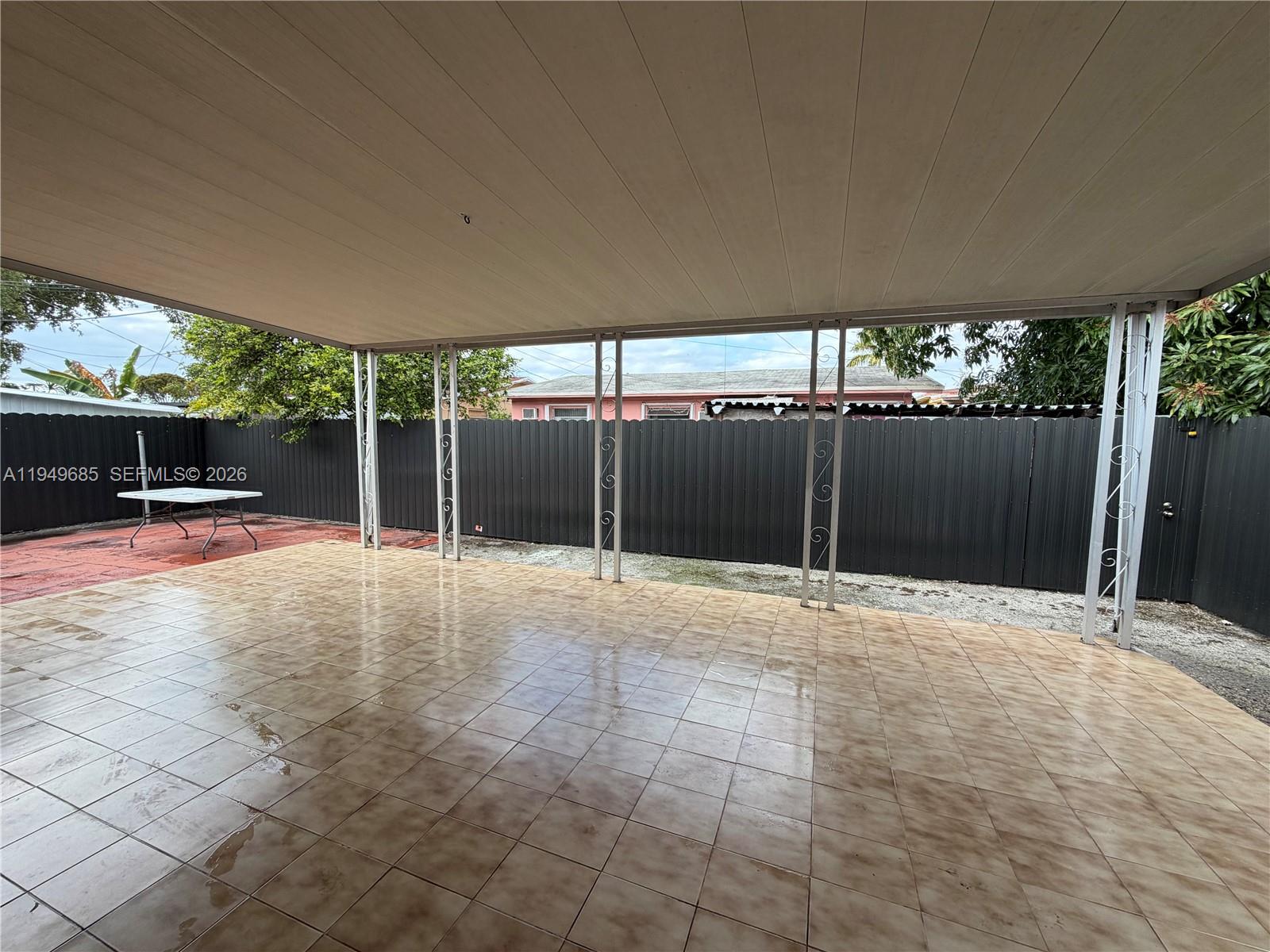 425 East 17th Street Hialeah, FL 33010 - Photo 23 of 24