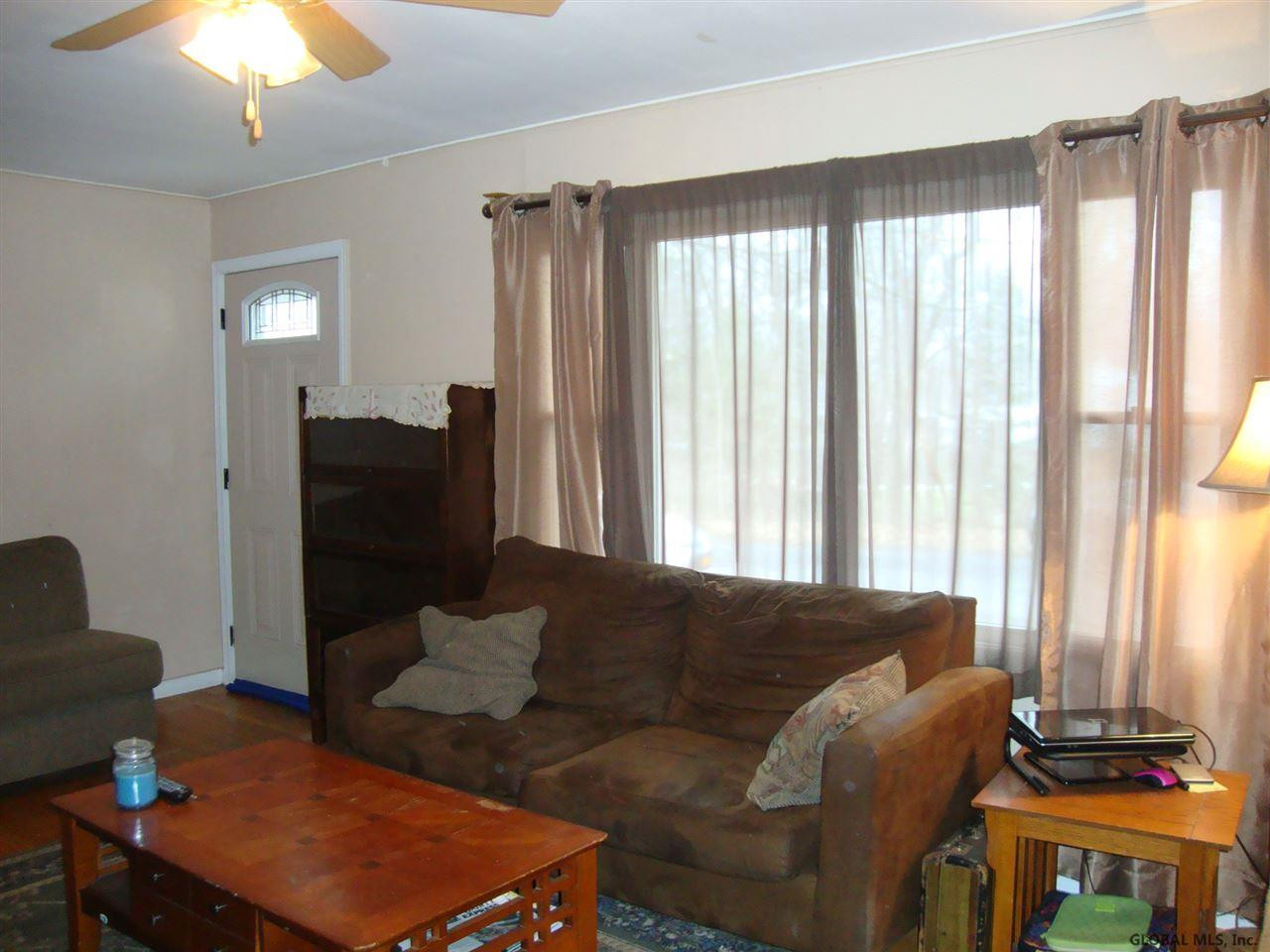 53 Glendale Road Colonie, NY 12110 - Photo 3 of 20 Photo 3