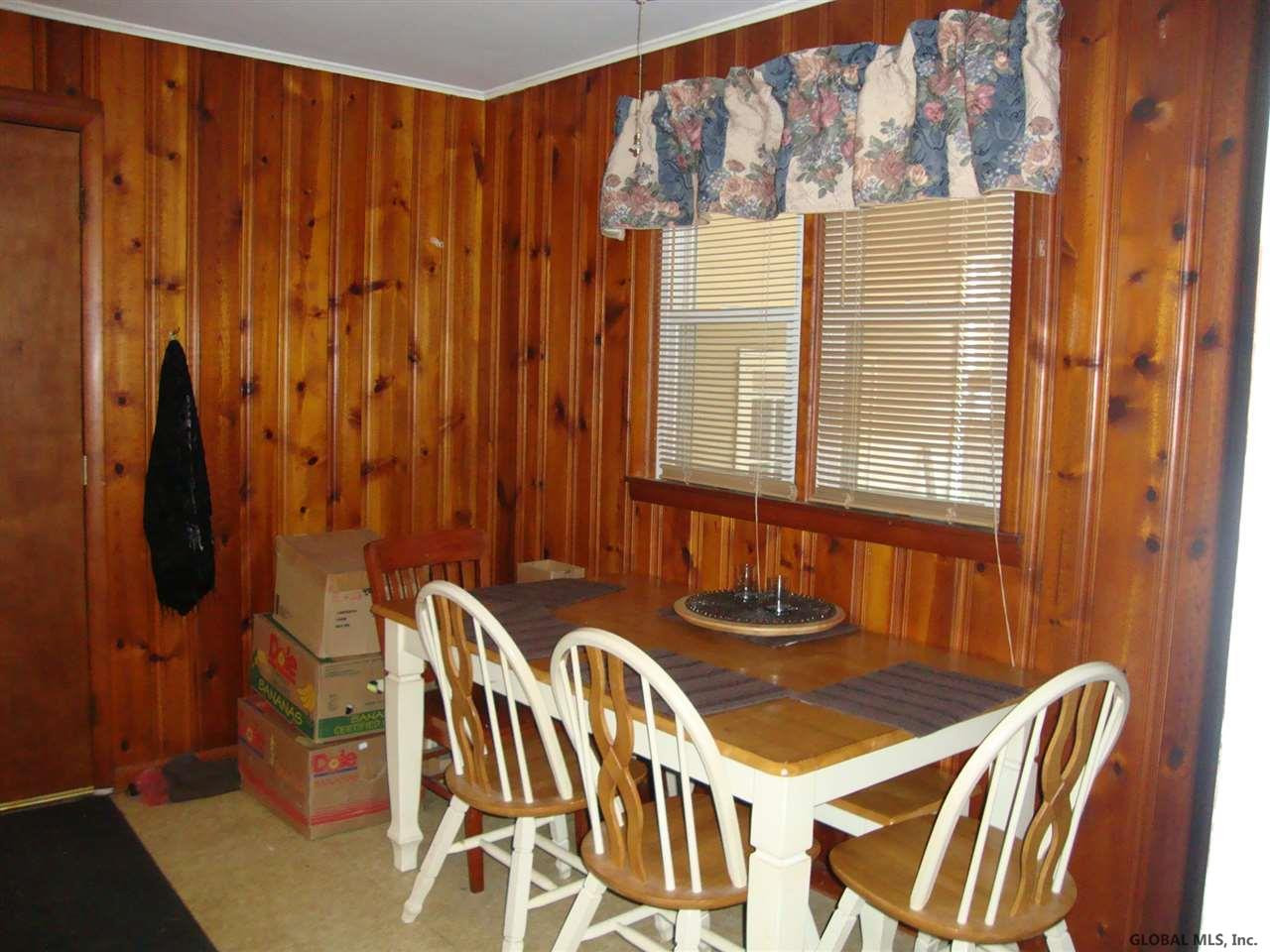 53 Glendale Road Colonie, NY 12110 - Photo 5 of 20 Photo 5