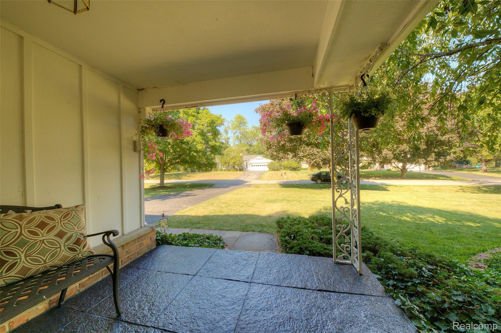 7185 Springridge Road West Bloomfield, MI 48322 - Photo 83 of 83 4H8A8984_5_6.jpg