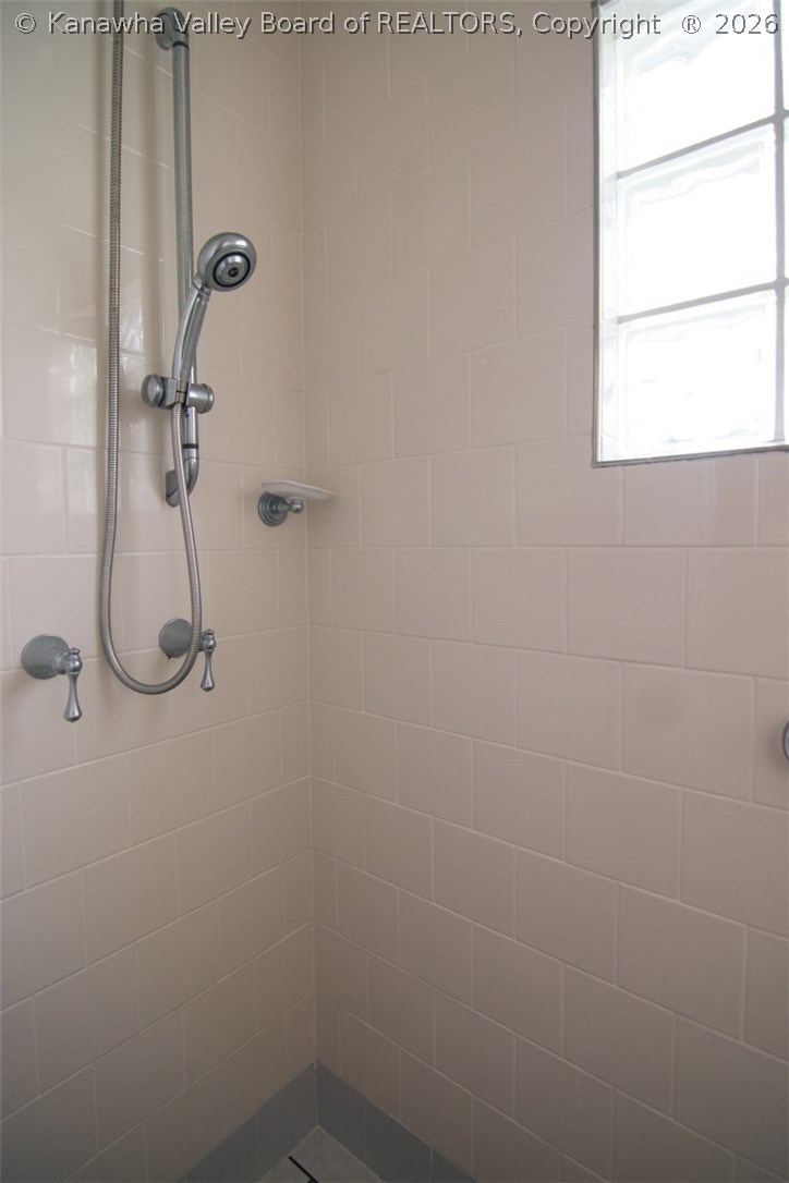 85 Darrell Drive Ripley, WV 25271 - Photo 17 of 23 Gallery Image 17