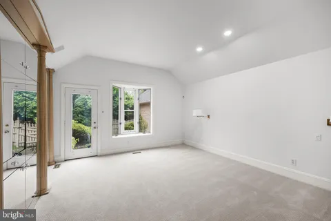 $975,000 | 465 Windrow Clusters Drive, Moorestown, NJ 08057