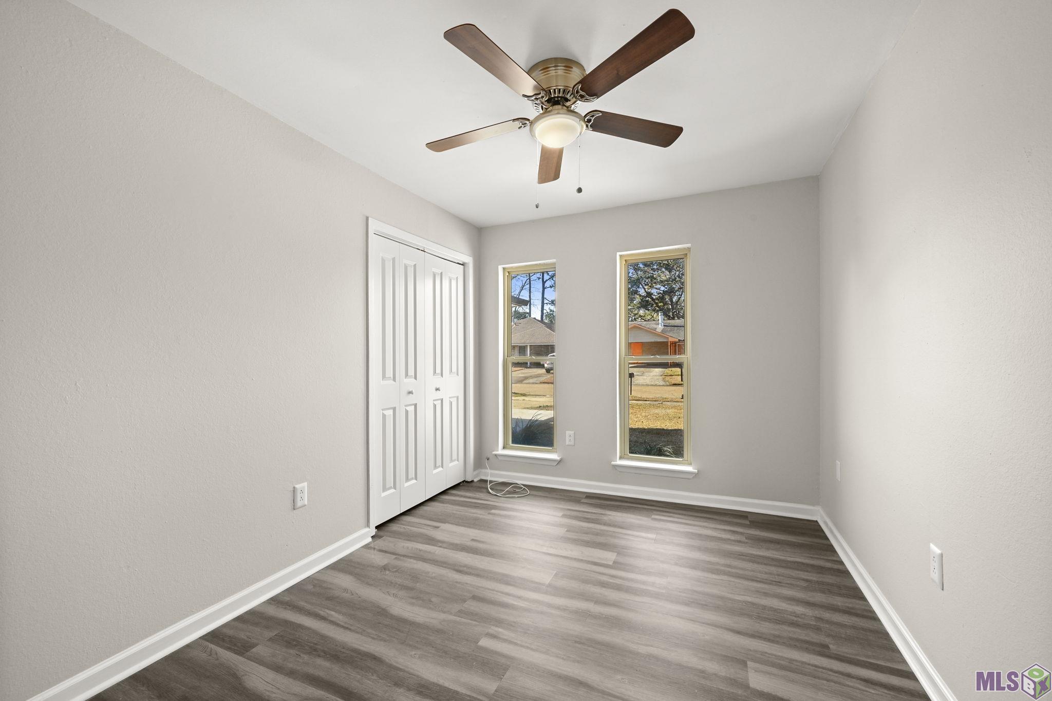 9219 Baronne Drive Baton Rouge, LA 70810 - Photo 7 of 12