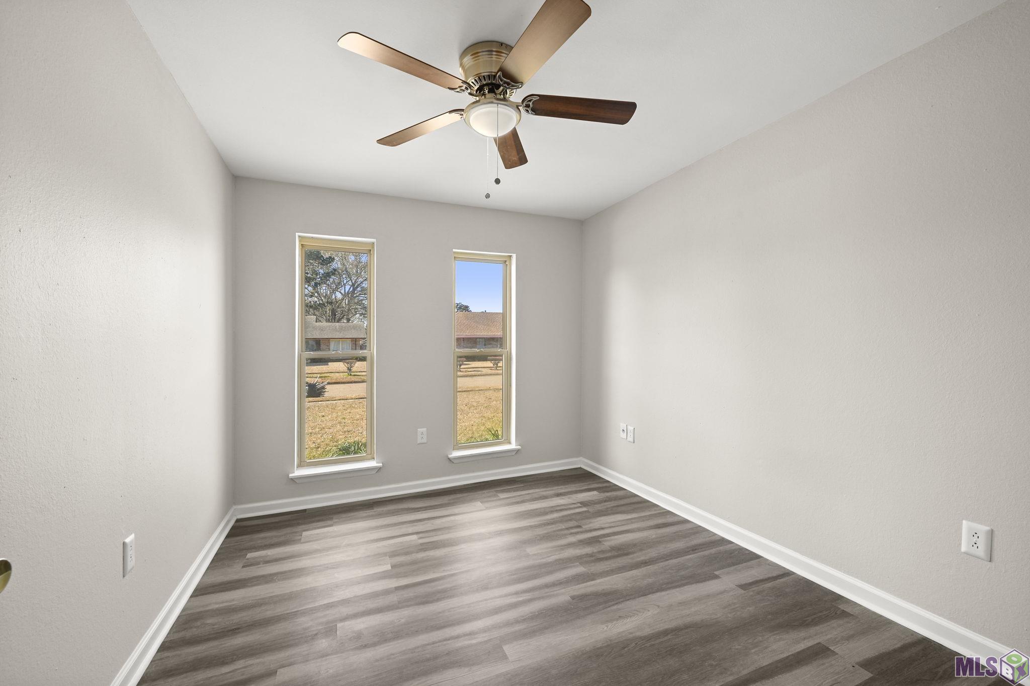 9219 Baronne Drive Baton Rouge, LA 70810 - Photo 8 of 12