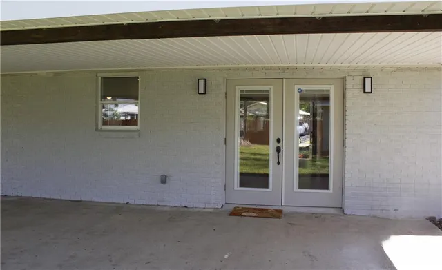 $335,000 | 826 Mongrue Street, Luling, LA 70070