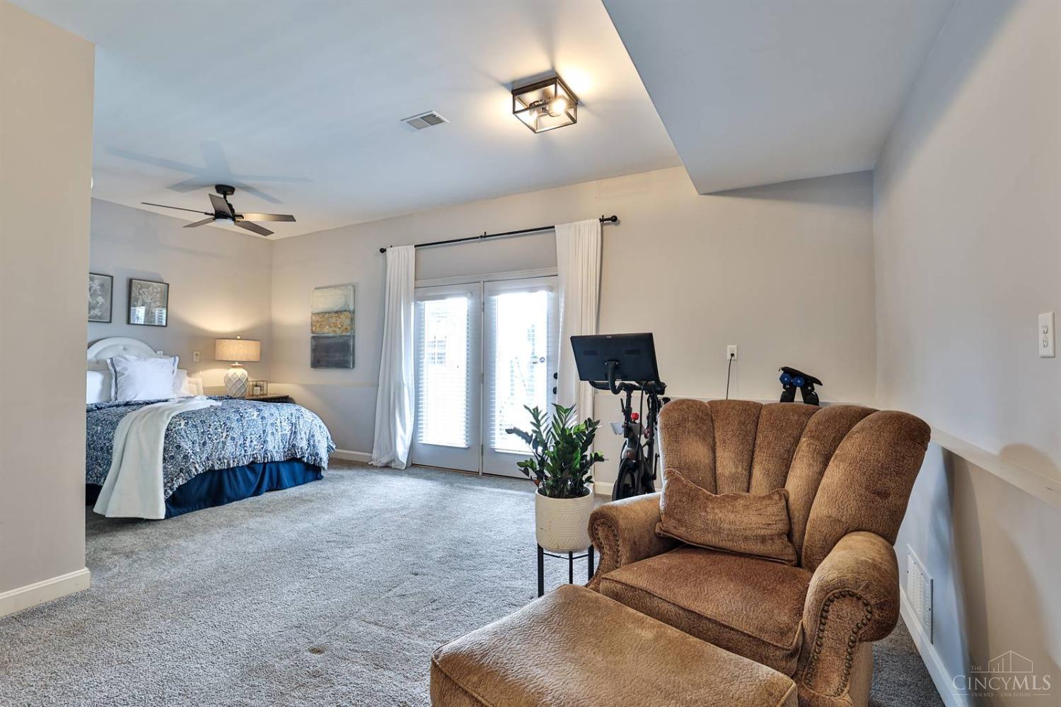 2907 Riverside Drive Cincinnati, OH 45226 - Photo 31 of 75