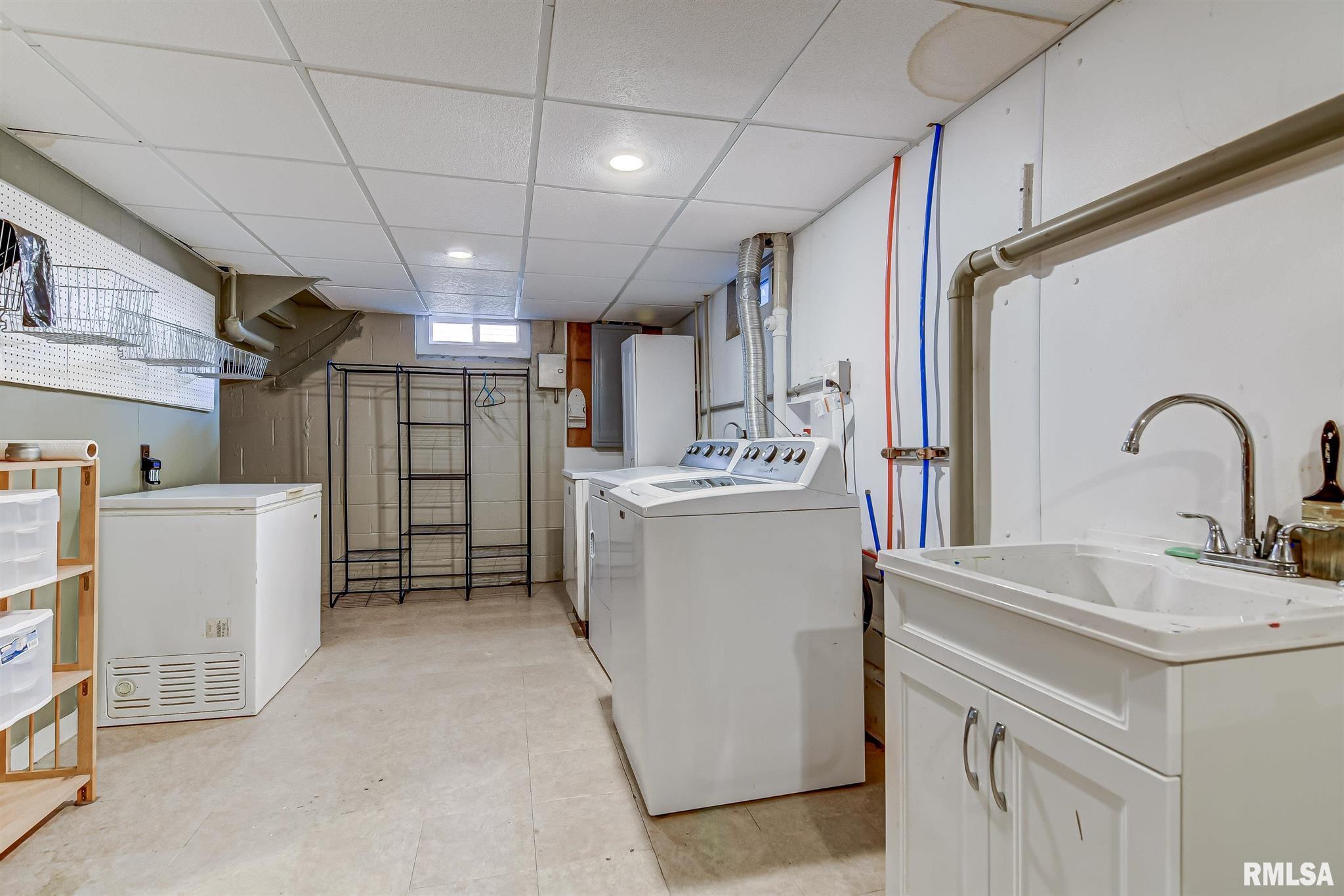 1532 West Governor Street Springfield, IL 62704 - Photo 23 of 29 Gallery Image 23