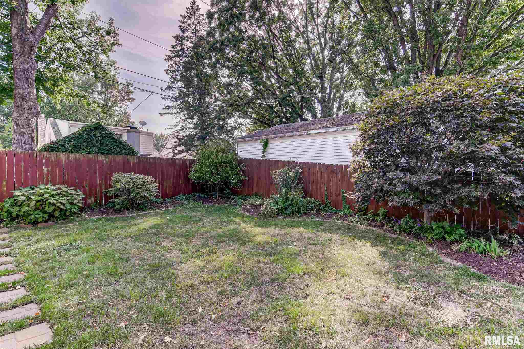 1532 West Governor Street Springfield, IL 62704 - Photo 27 of 29 Gallery Image 27