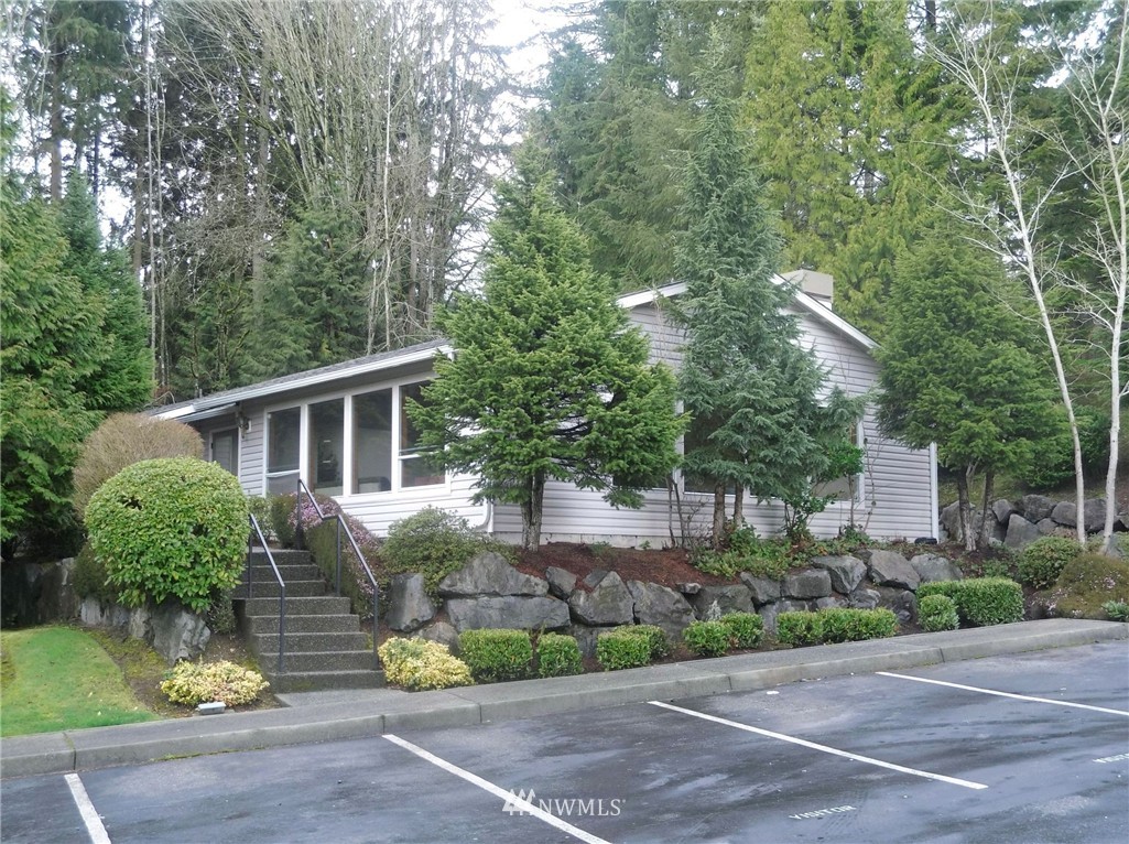 18910 Bothell Everett Highway, Unit F2 Bothell, WA 98012 - Photo 13 of 14 Gallery Image 13