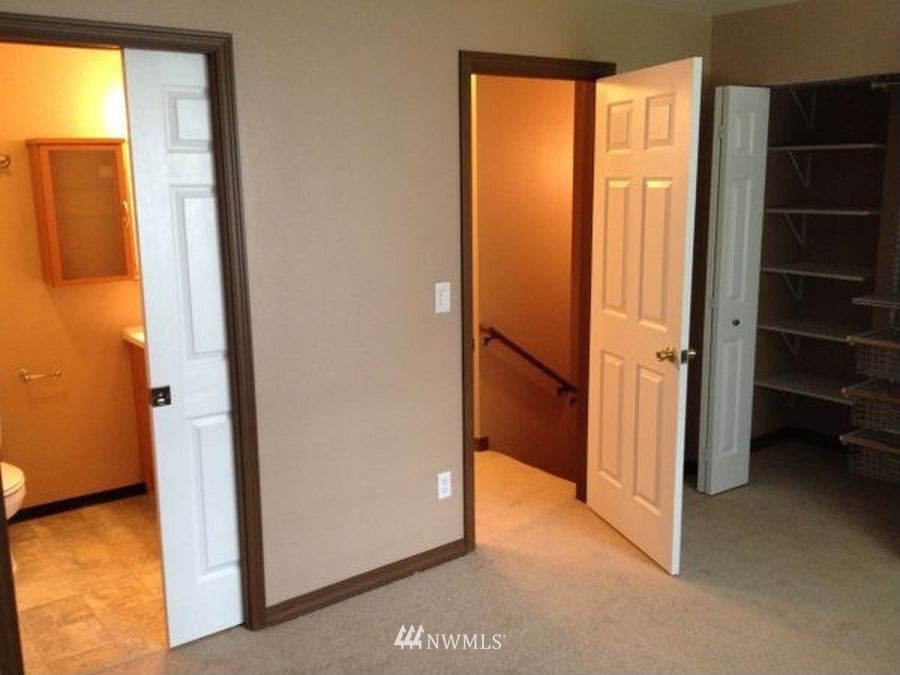 18910 Bothell Everett Highway, Unit F2 Bothell, WA 98012 - Photo 8 of 14 Gallery Image 8